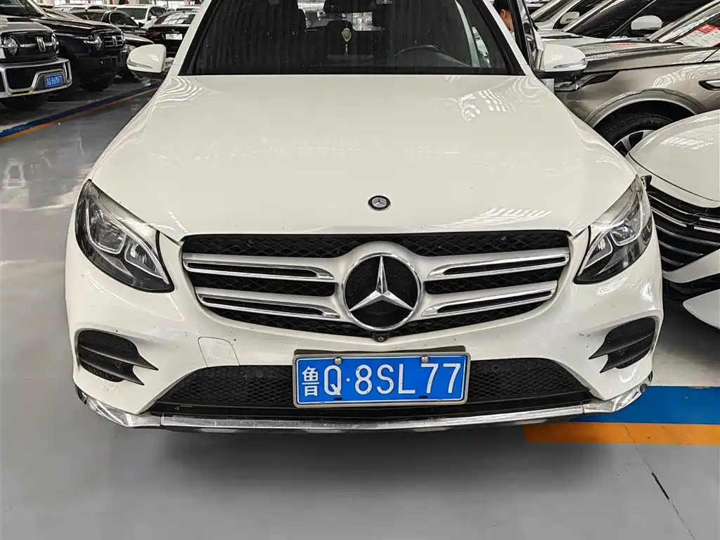 Mercedes-Benz GLC 2017 GLC 260 4MATIC Luxury