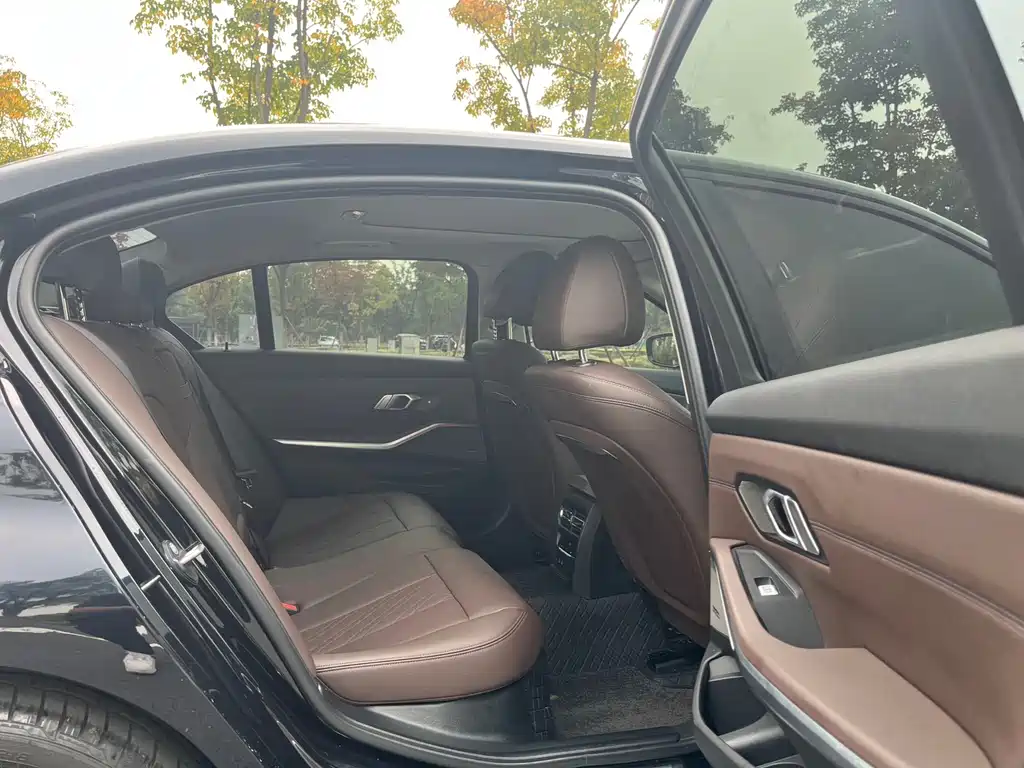 BMW 3 Series — миниатюра 15