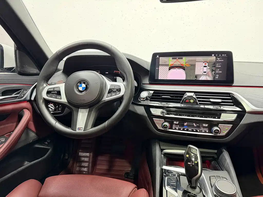 BMW 5 Series — миниатюра 10