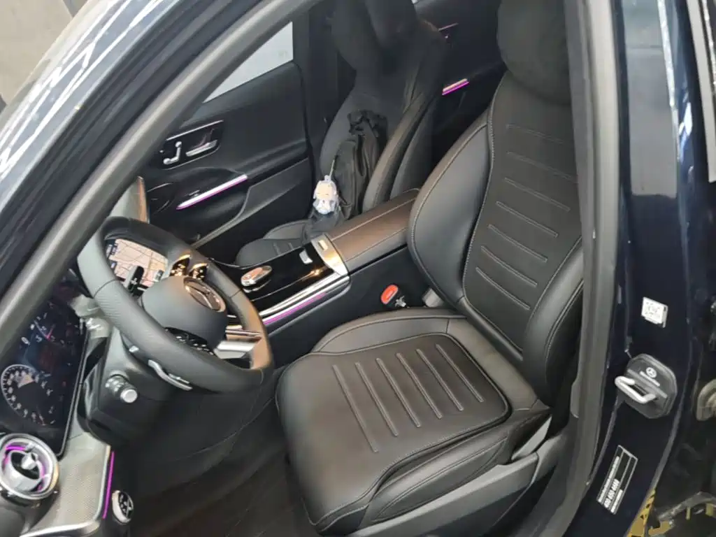 Mercedes-Benz C-Class — миниатюра 15