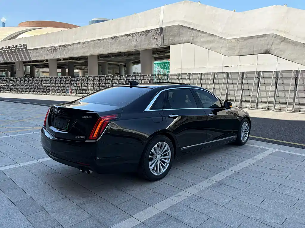 Cadillac CT6 Plug-in — миниатюра 6