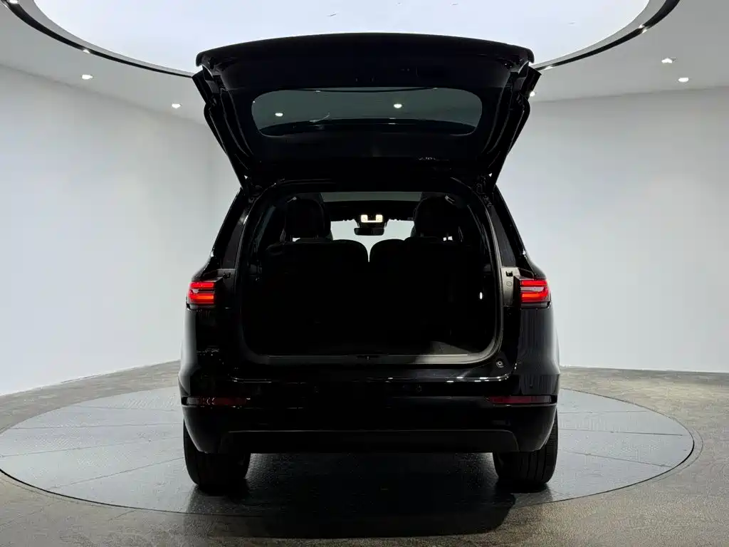 Li Auto Li ONE — миниатюра 16