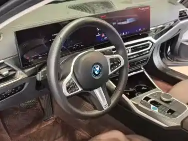 BMW i3 — миниатюра 15