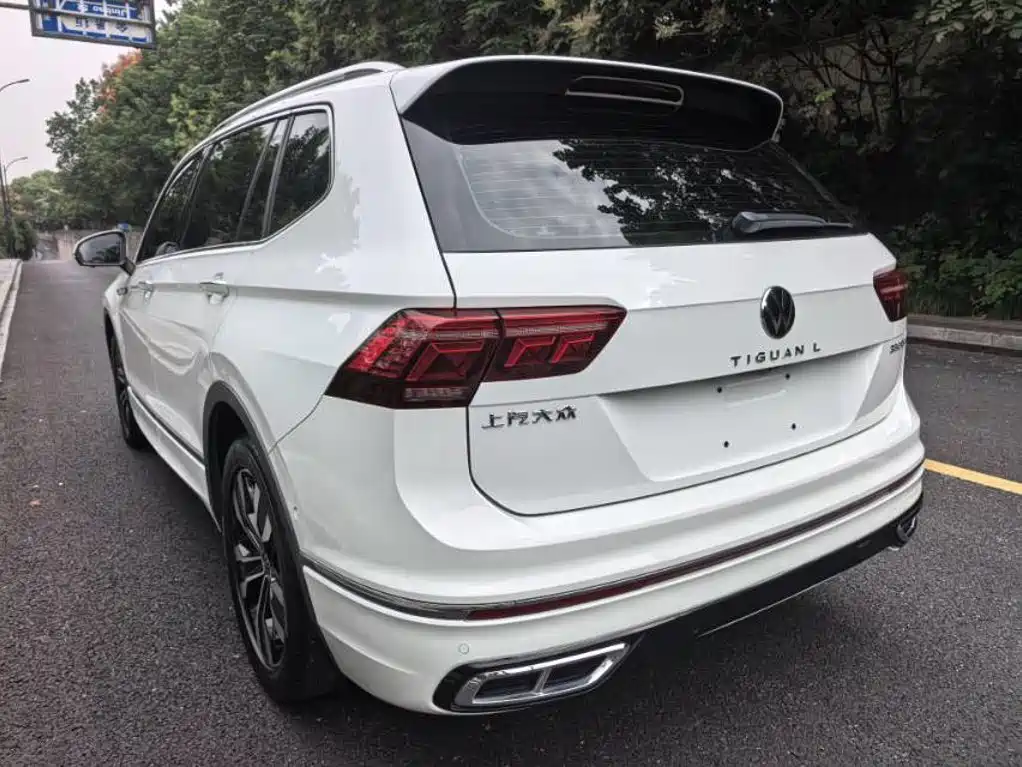 Volkswagen Tiguan L — миниатюра 4