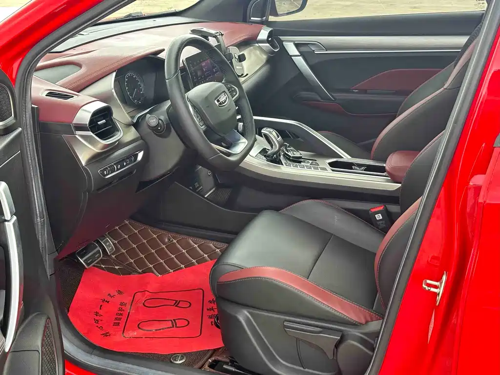 Geely Binyue — миниатюра 4