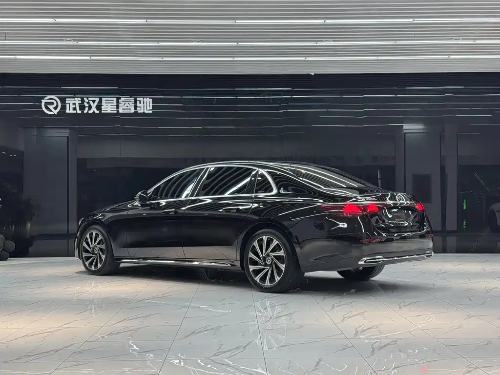 Mercedes-Benz E-Class E 2024 E 300 L Luxury