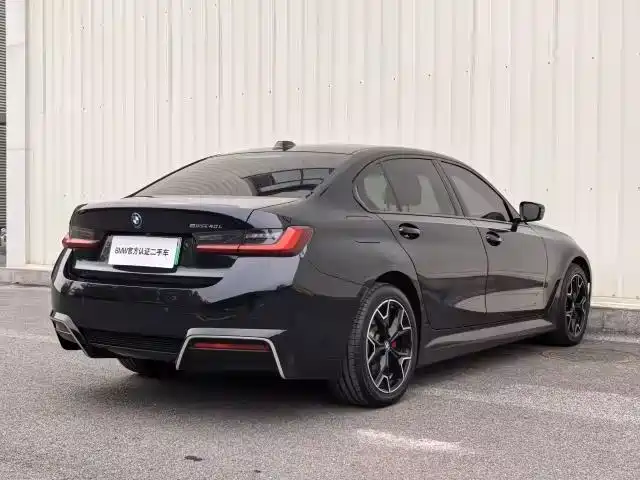 BMW i3 — миниатюра 6