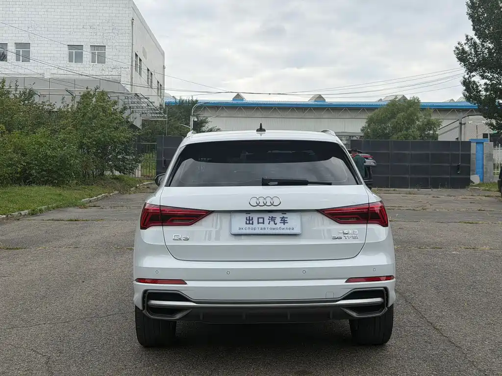 Audi Q3 — миниатюра 5