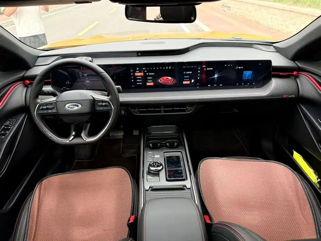 Ford Mondeo 2024 2.0T E- Sport