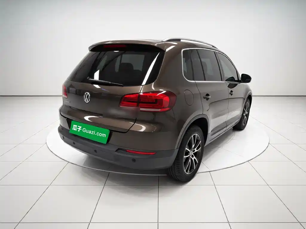 Volkswagen Tiguan — миниатюра 6