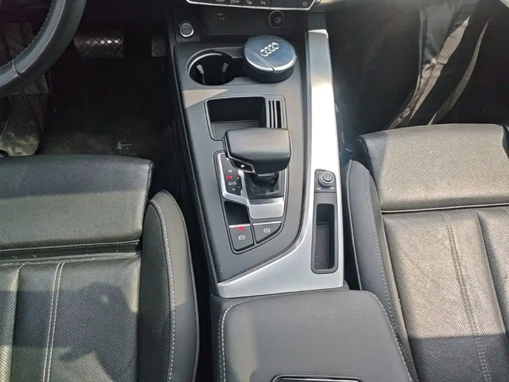 Audi A4L — миниатюра 14