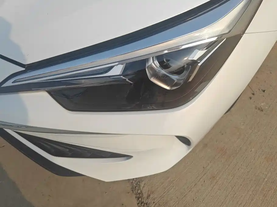 Roewe i5 2023 1.5L CVT