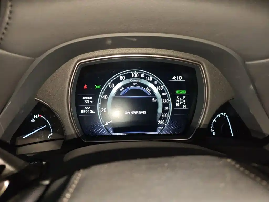 Lexus LS — миниатюра 7