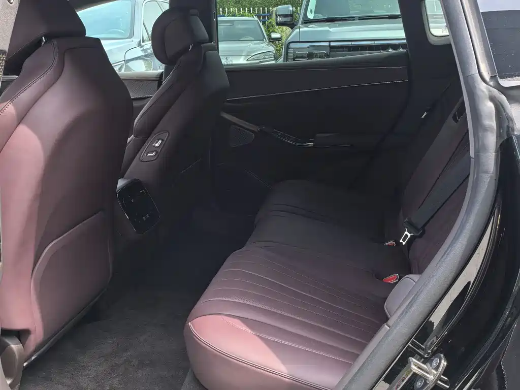Denza Z9GT 2024 1100 Ultra