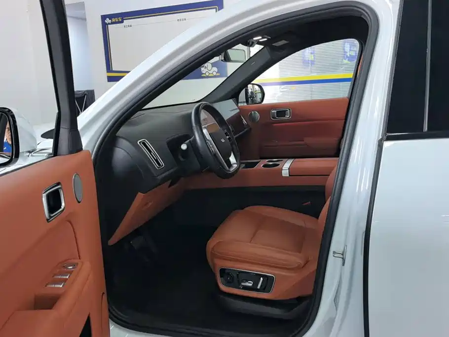 Li Auto Li L7 — миниатюра 9