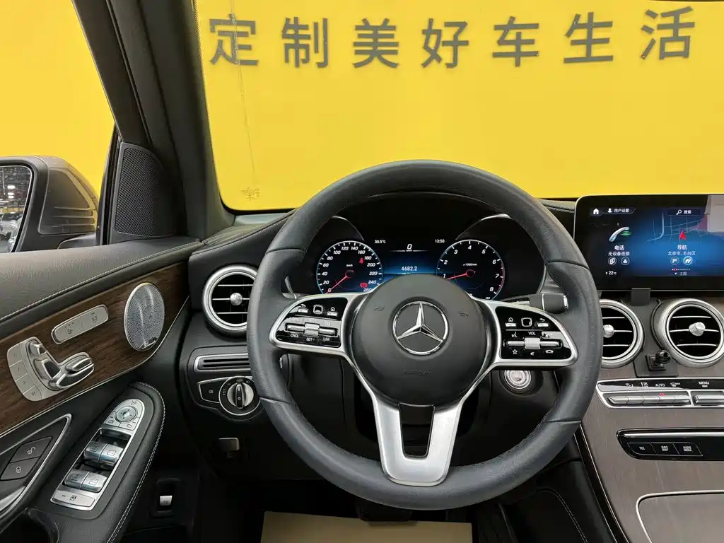 Mercedes-Benz GLC — миниатюра 15