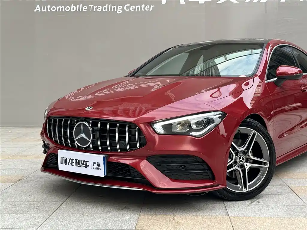 MERCEDES-BENZ CLA