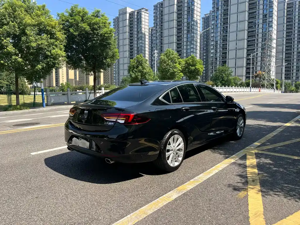 Buick Regal — миниатюра 6