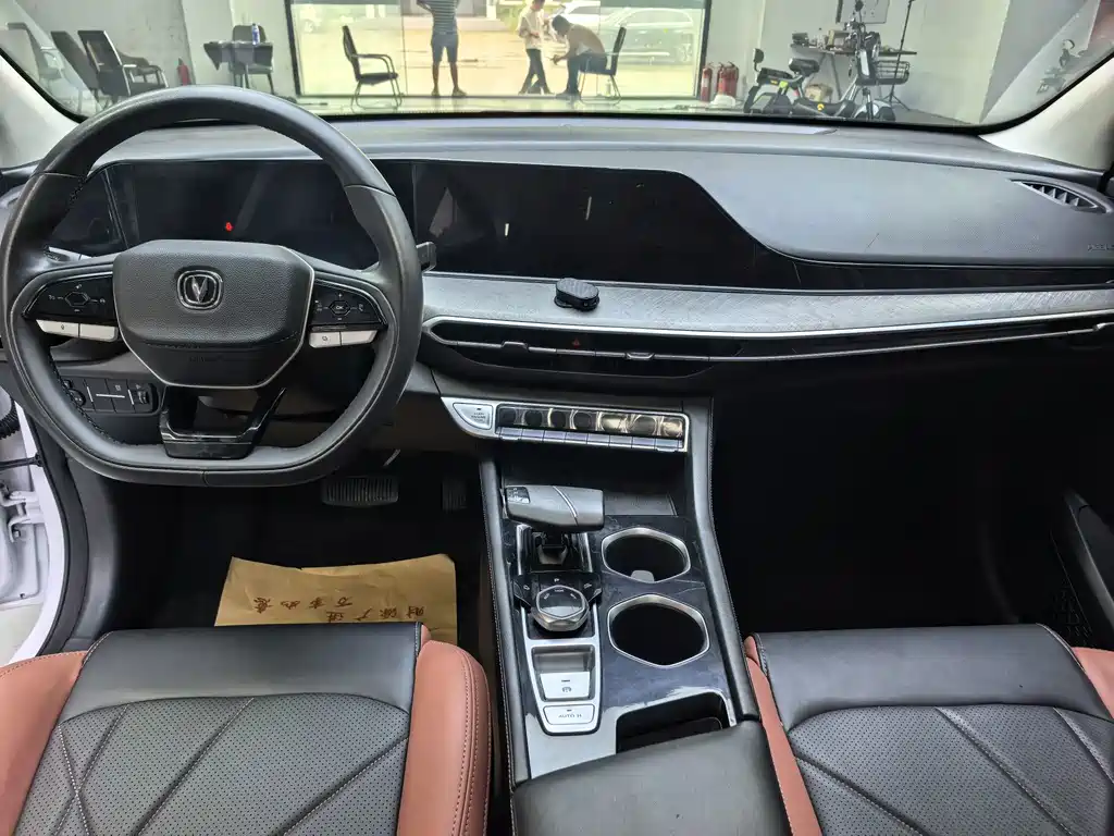 Changan Eado — миниатюра 6
