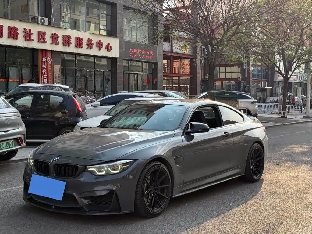 BMW M4 2020