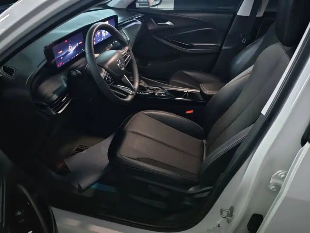 Buick Verano — миниатюра 15