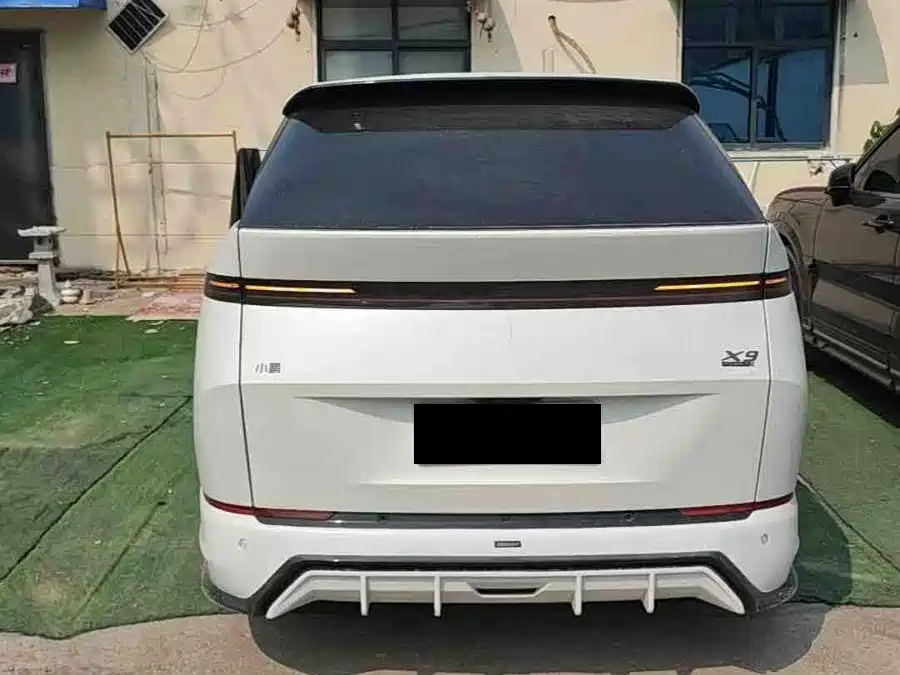 XPeng X9 — миниатюра 3