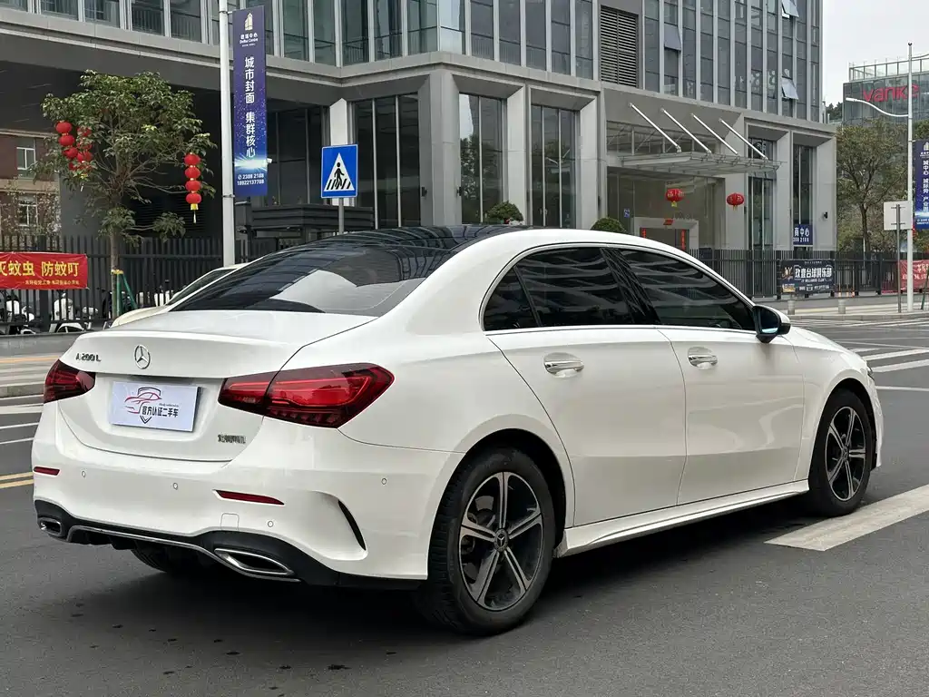 MERCEDES-BENZ A CLASS