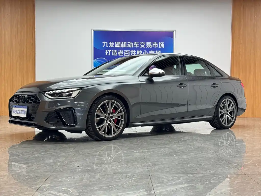 Audi S4 2025