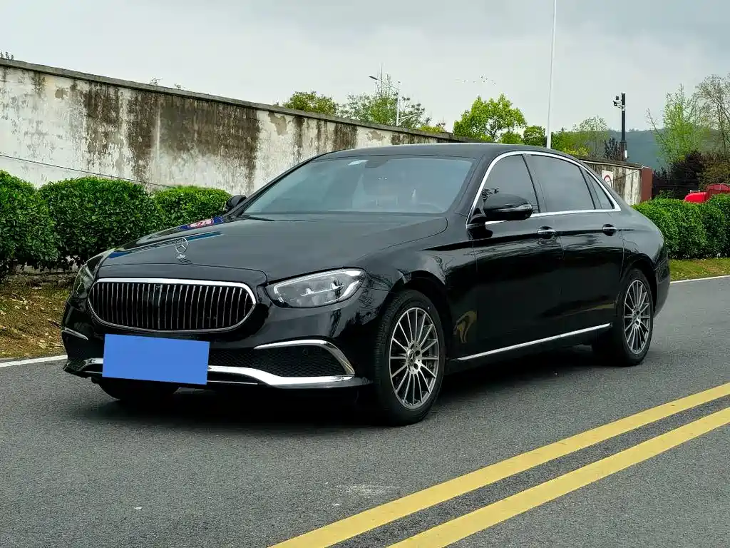 Купить Mercedes-Benz E-Class