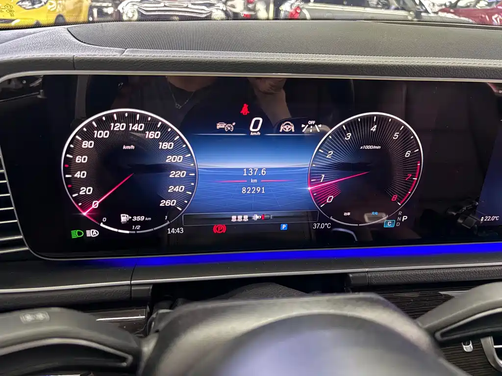 Mercedes-Benz GLE (Import) — миниатюра 6