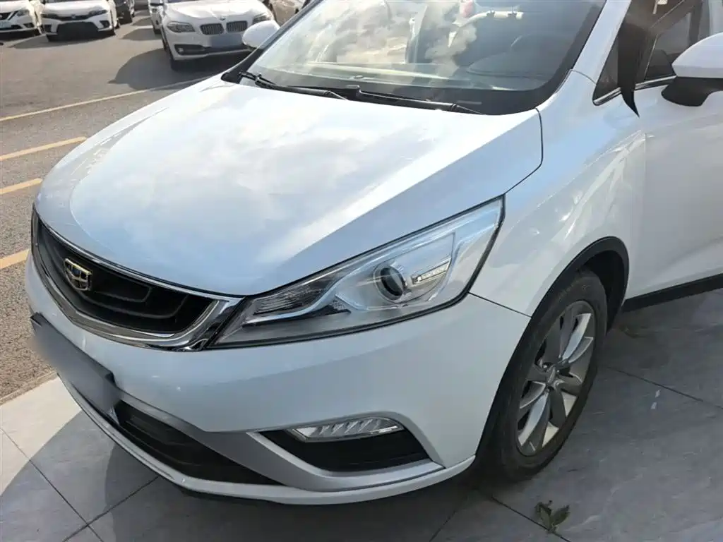 Geely Emgrand GS 2016