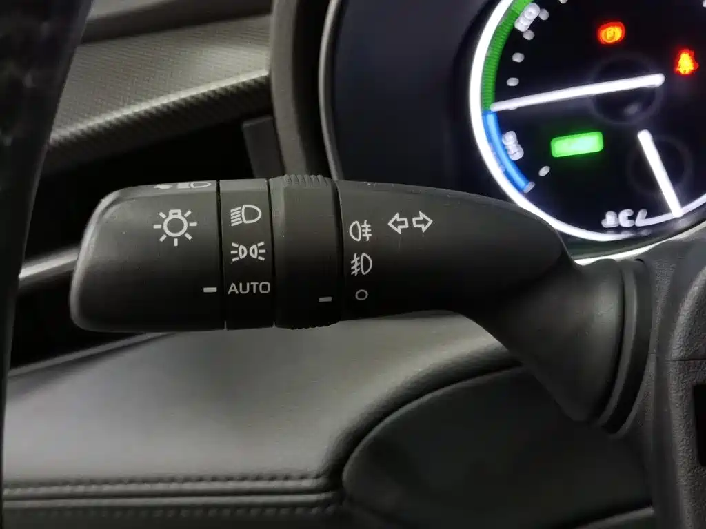 Toyota Avalon — миниатюра 21