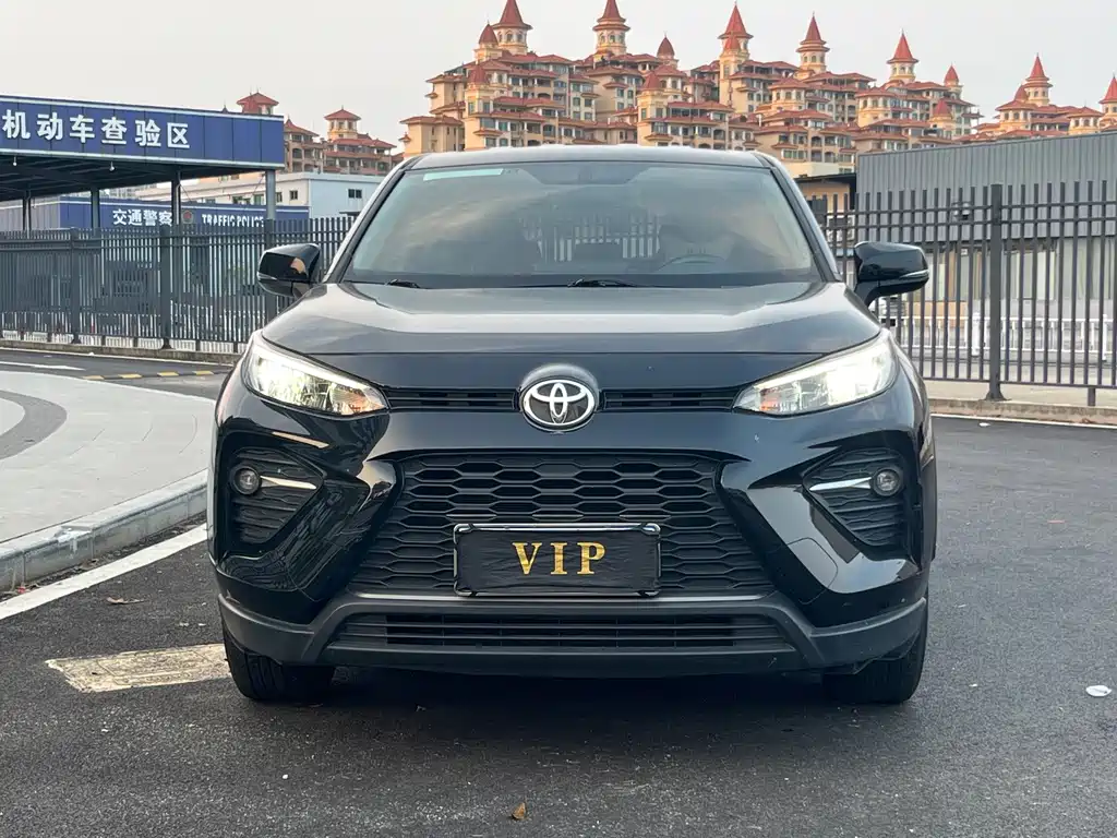Toyota Wildlander — миниатюра 2