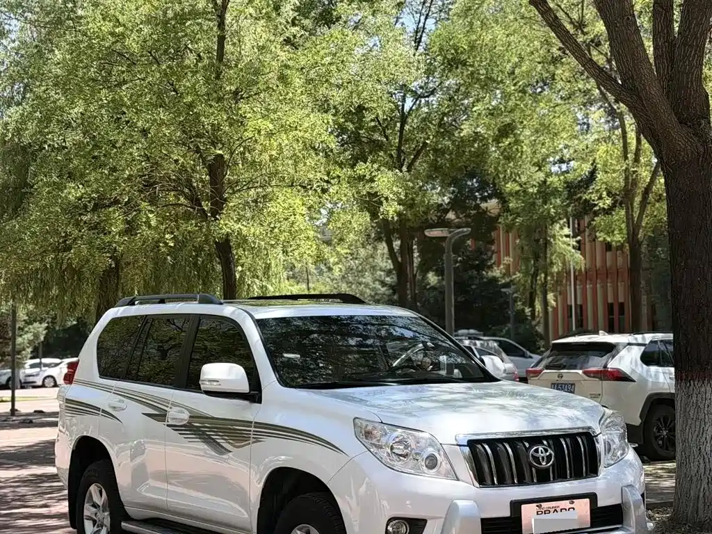 Toyota Prado — миниатюра 8