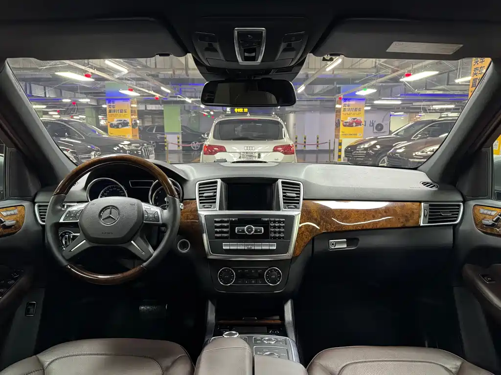 Mercedes-Benz M-Class — миниатюра 22