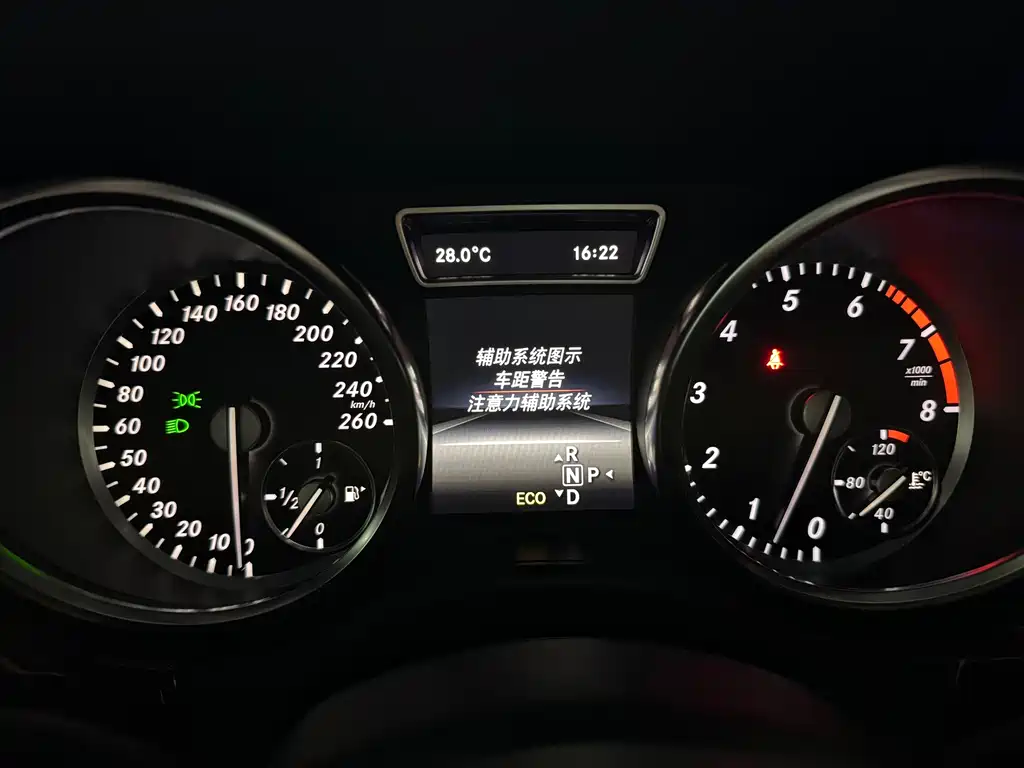 Mercedes-Benz M-Class — миниатюра 43