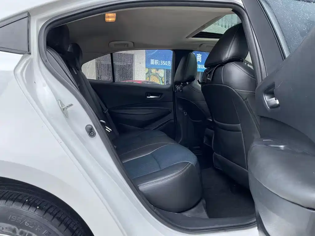 Toyota Corolla — миниатюра 10