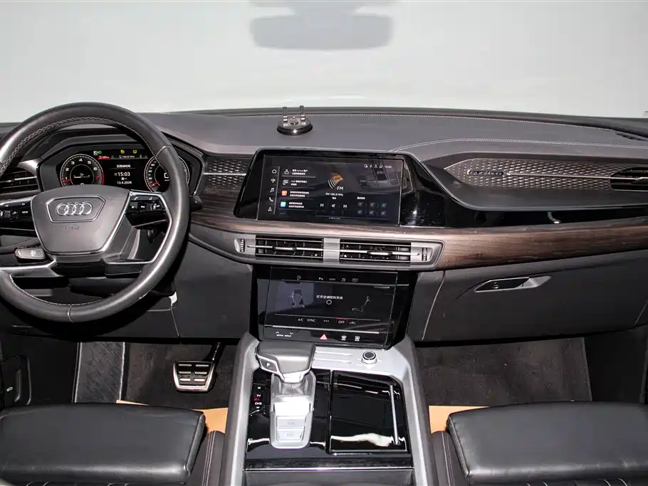 Audi Q6 — миниатюра 13