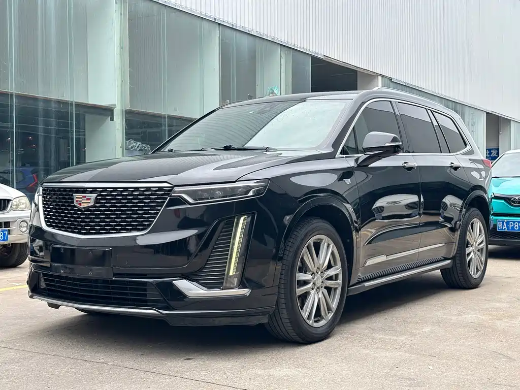 Cadillac XT6