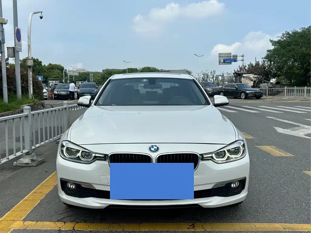 BMW 3 Series 2017