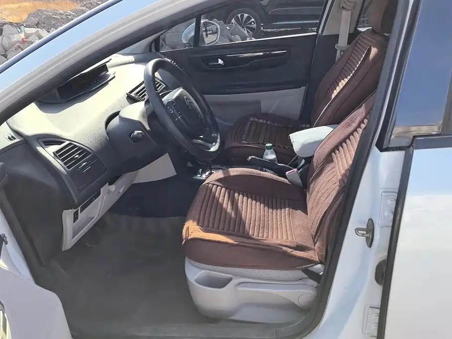 Citroen C-Quatre — миниатюра 9