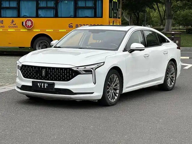 2023 Bestune B70