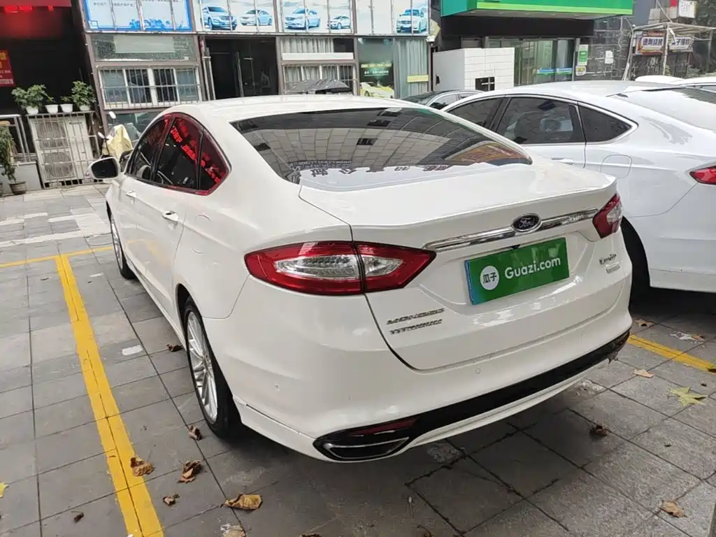 Ford Mondeo — миниатюра 5