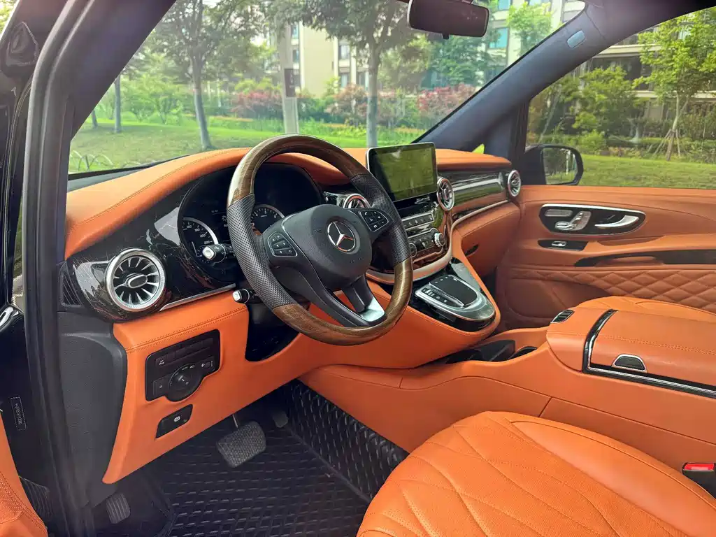 Mercedes-Benz Vito — миниатюра 7