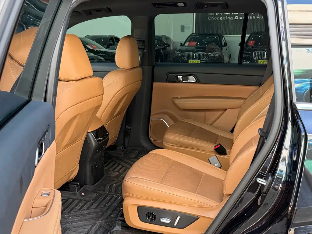 Li Auto Li ONE — миниатюра 5