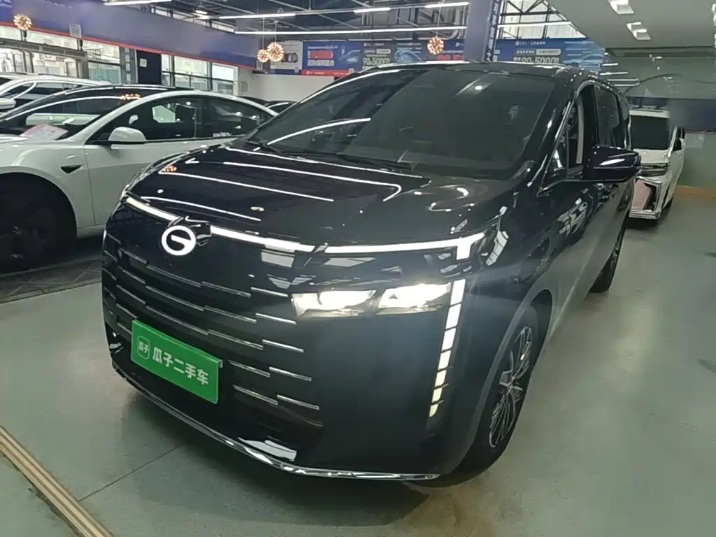 GAC Motor Trumpchi E8 PHEV — миниатюра 2