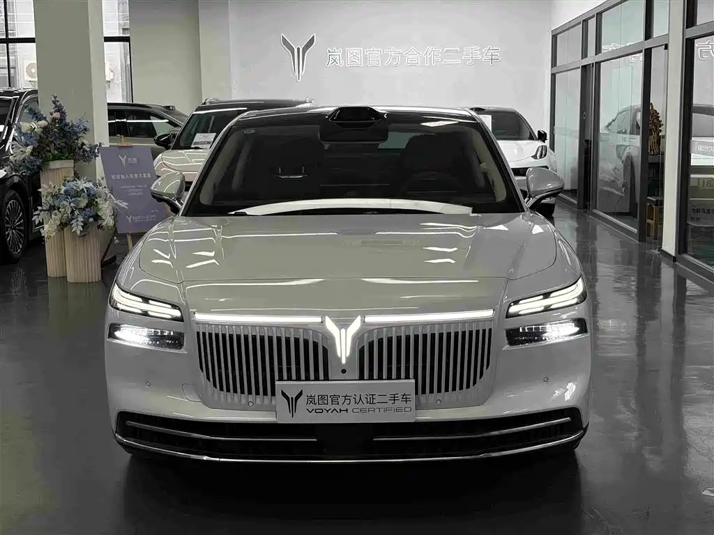 VOYAH Passion L — миниатюра 2