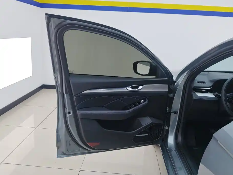 Geely Xingrui — миниатюра 7
