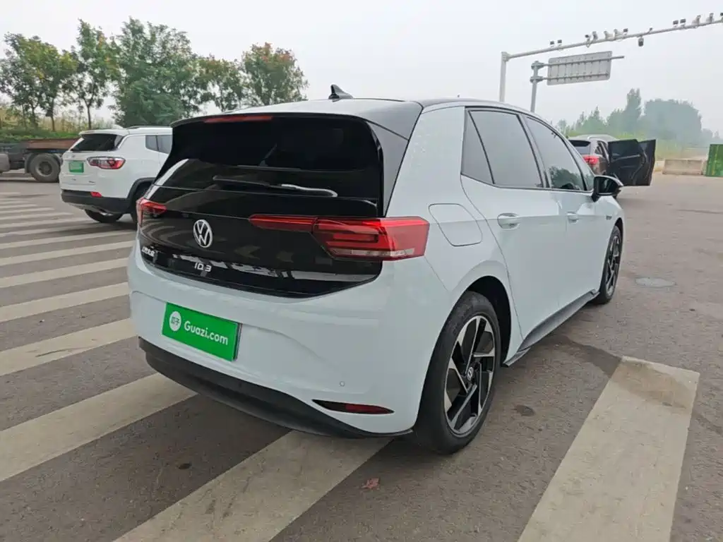 Volkswagen ID.3 — миниатюра 7