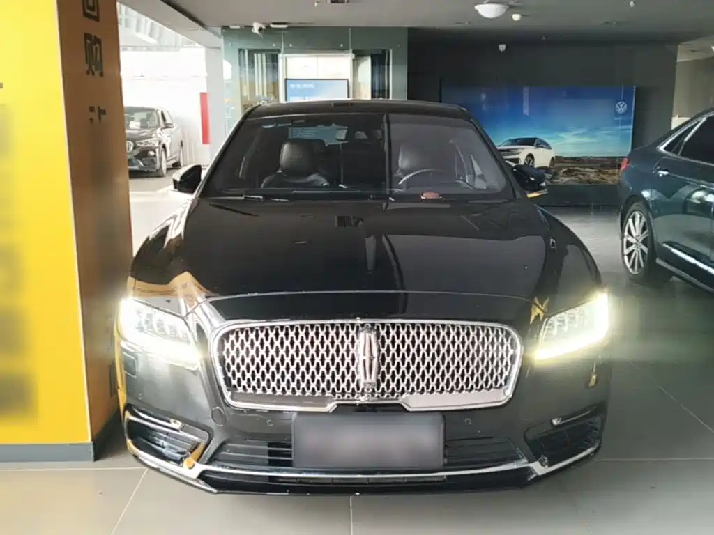 Lincoln Continental — миниатюра 3